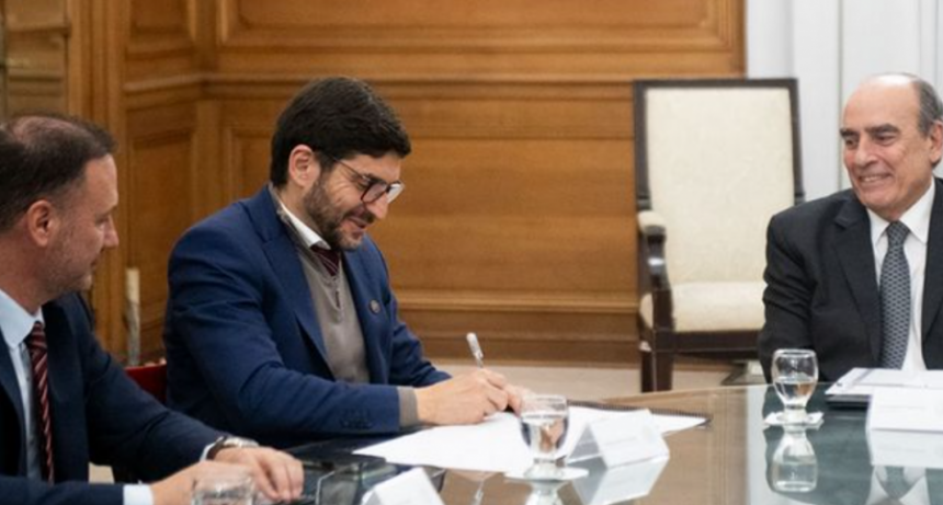 Santa Fe firmó acuerdo con el gobierno nacional para la continuidad de obras en la provincia