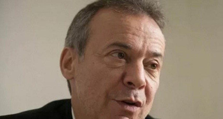 El gasto, la emisión y la deuda explican récord del blue