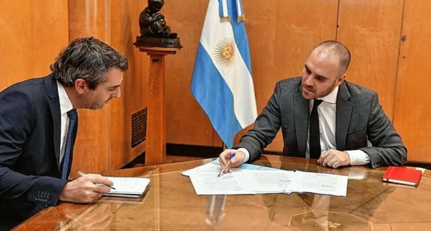 Renunció el secretario de Comercio Interior Guillermo Hang con solo 44 días en el cargo