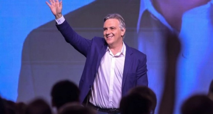 Terminó el escrutinio en Córdoba y se confirmó el triunfo de Llaryora como gobernador
