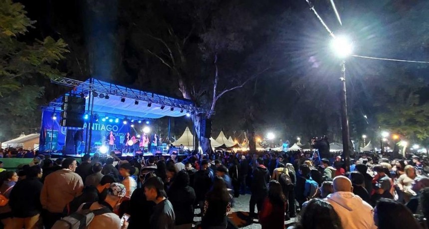 Con más de 500 stands, este viernes quedará habilitada la 