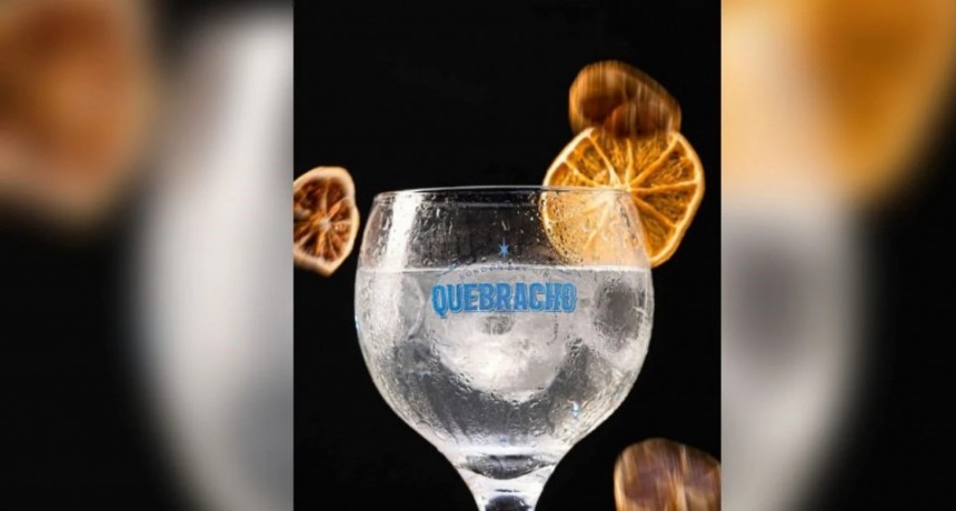 Una destilería de Villa Ocampo triunfó con su gin 'Quebracho' en una competencia nacional
