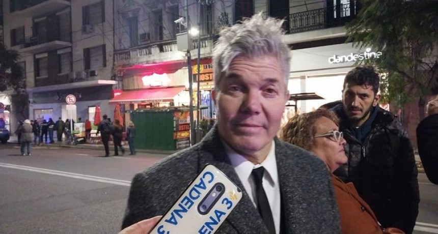 Robaron el teléfono a Fernando Burlando en plena marcha por Cecilia Strzyzowski