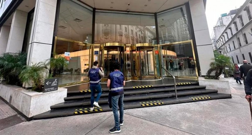 Anibal Fernández desplegó múltiples allanamientos a 