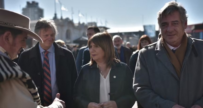 “Está pisado”: Patricia Bullrich visitó la Exposición Rural y le hizo una promesa al campo