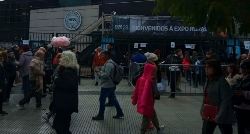Exposición Rural: los productores manifiestan su malestar con el Gobierno y crece la expectativa de un cambio