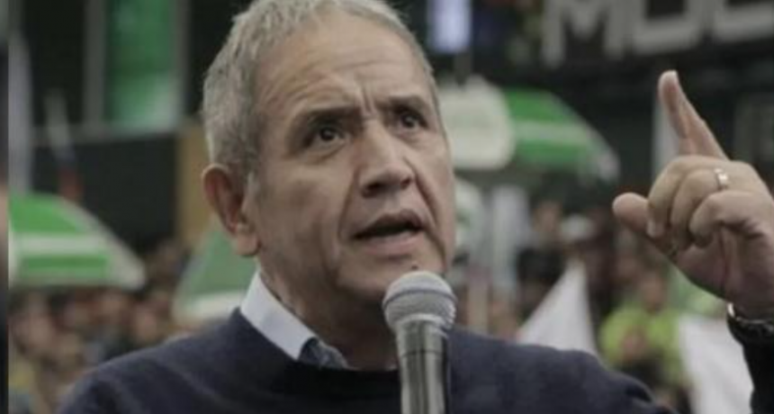 Bancarios presentó una demanda en la justicia para impedir que se aplique ganancias a los sueldos