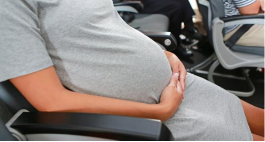 Una mujer dio a luz en un colectivo sobre el Puente Oroño