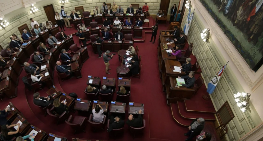 Ingresan en la Cámara de Diputados de Santa Fe un proyecto de moratoria acotada