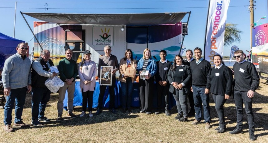 Scaglia: “Santa Fe vive y se moviliza a través de sus fiestas, que muestran lo mejor de nuestra identidad”