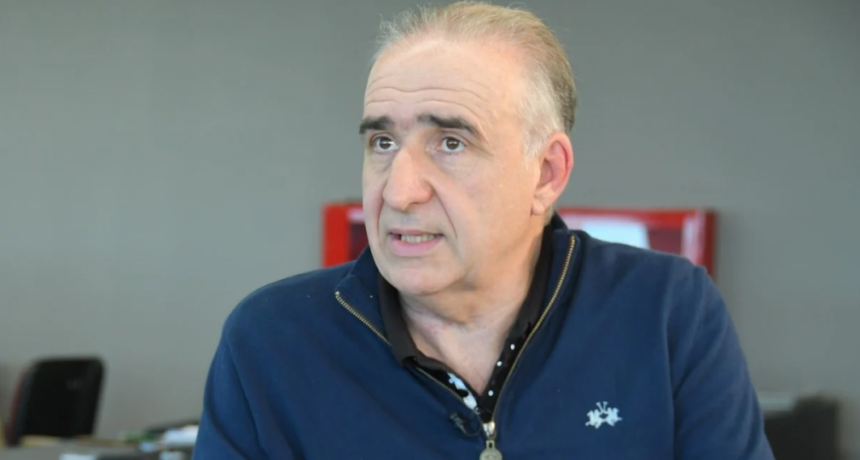 Ariel Sclafani: 