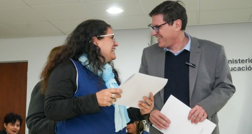 Fuerte inversión del Gobierno provincial para mejorar escuelas en Santa Fe: $371 millones para obras urgentes en 20 instituciones
