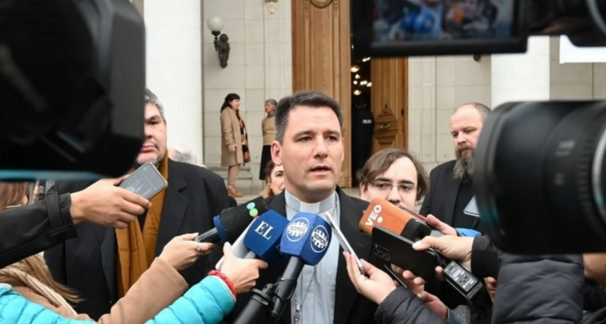 La Iglesia Católica propone 3 artículos para la Convención