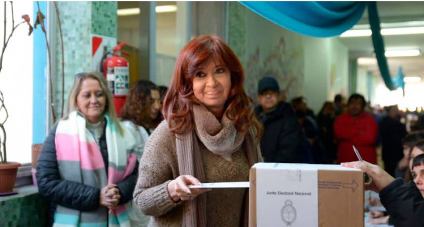 Apelaron la decisión del Juzgado de Río Gallegos que habilitó a Cristina Kirchner para votar en octubre