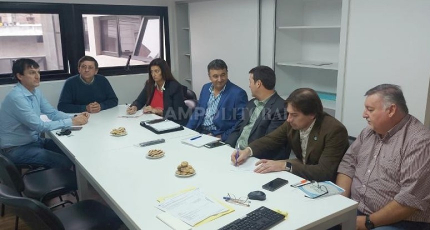  Diputados recibieron a la Mesa de Enlace 
