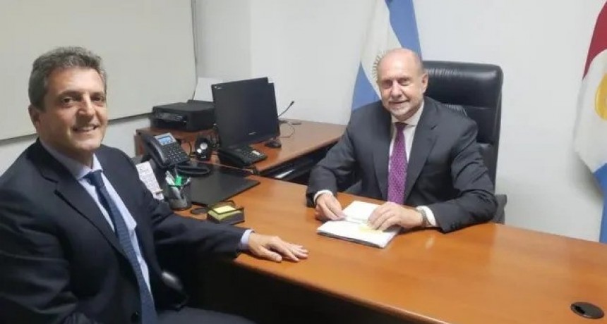 Perotti estuvo en la asunción de Massa y pidió 