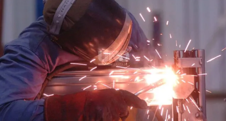 La producción industrial en Santa Fe creció un 5,3% en junio y va camino a batir un récord histórico