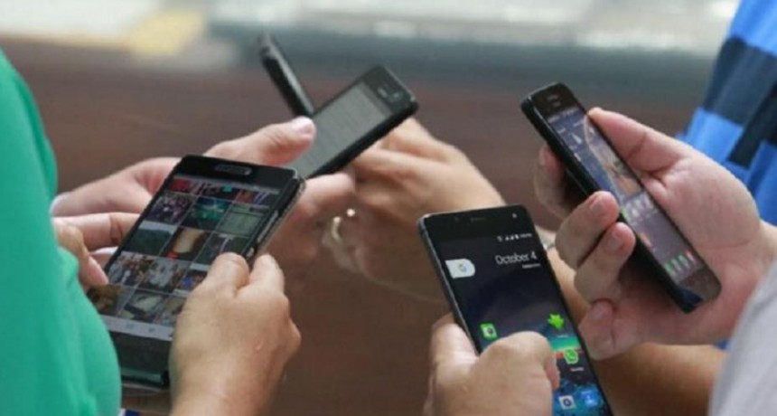 Operadora de telefonía celular anunció la suba más fuerte de todo el año
