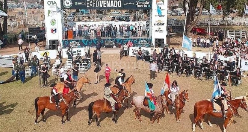 Firme reclamo en ExpoVenado: 