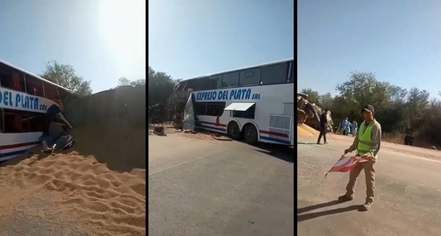 VIDEO | Así quedó el lugar en donde chocó el colectivo y el camión con soja