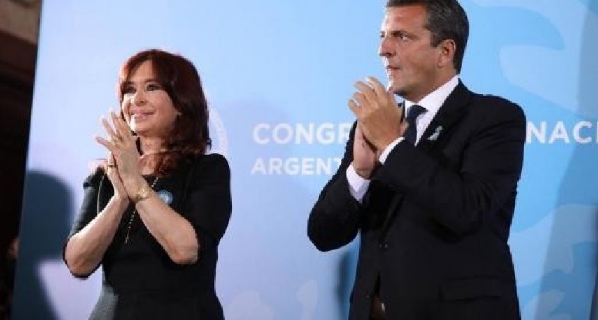 Massa sumó su apoyo a Cristina Kirchner y descalificó el planteo de los fiscales