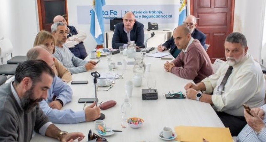 Se llevó a cabo la reunión paritaria con los gremios de la salud