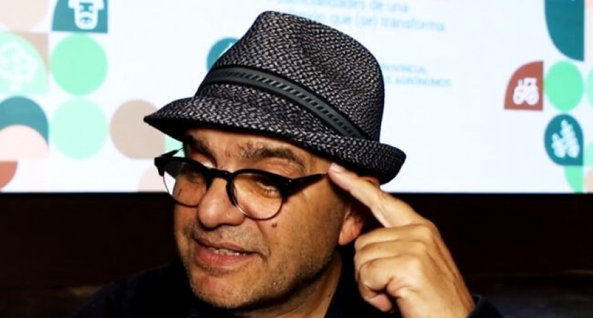 Salvador Di Stefano en el Congreso de Ings. Agrónomos: “prohibido tener pesos”