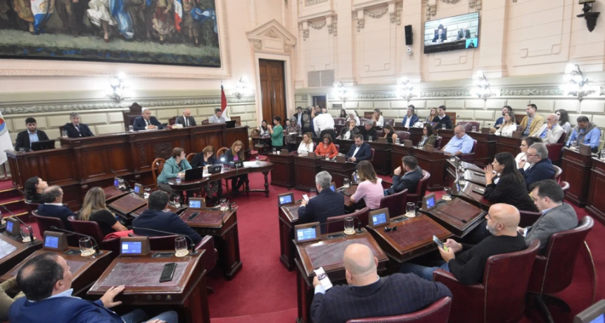 Cruces en Diputados por la liquidación con descuentos irregulares en los sueldos docentes