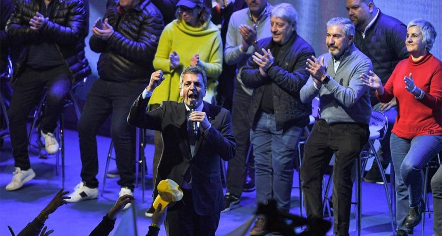 Sergio Massa compartió un acto con la CGT: 