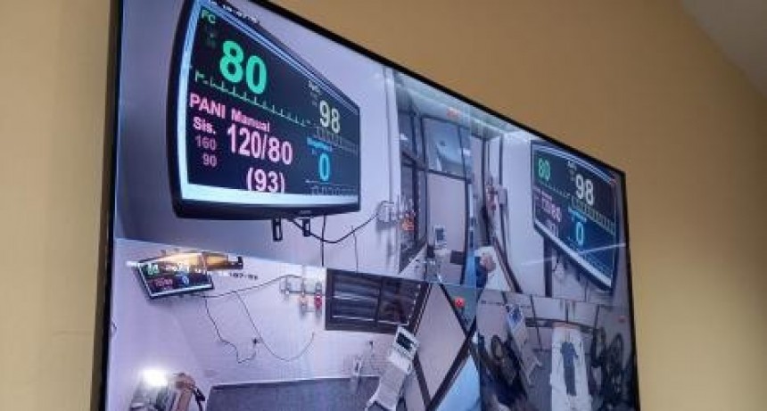 El Gobernador presentó el nuevo resonador e inauguró el Área de Simulación del Hospital Alassia 