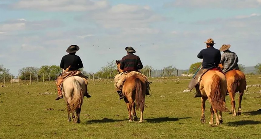 Acuerdan nuevos aumentos de salario para trabajadores rurales