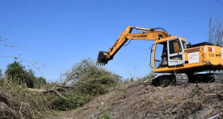 Reacondicionan m&aacute;s de 400 kil&oacute;metros de desag&uuml;es pluviales en Avellaneda