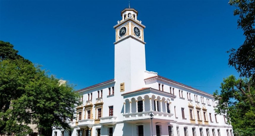 La Mesa de Diálogo se reunió para analizar la situación económica del país y de Santiago