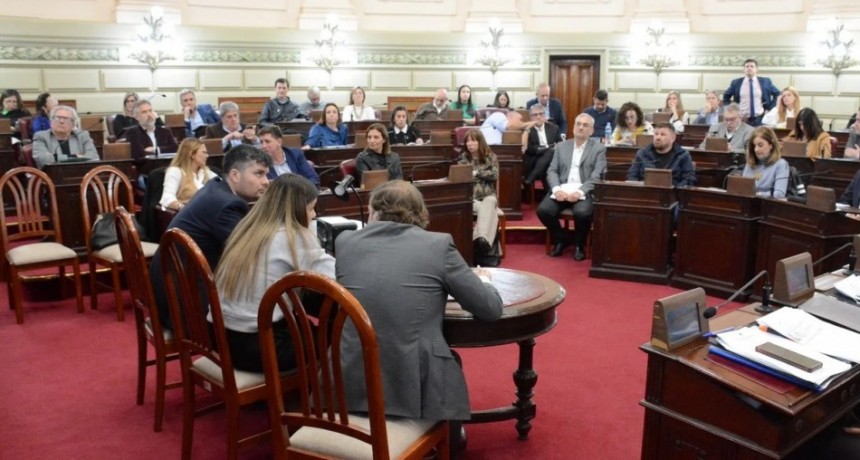 La extensa campaña electoral desactivó a la Legislatura de Santa Fe