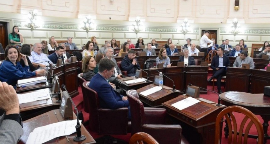 En la Legislatura de Santa Fe, la oposici&oacute;n apura la transici&oacute;n