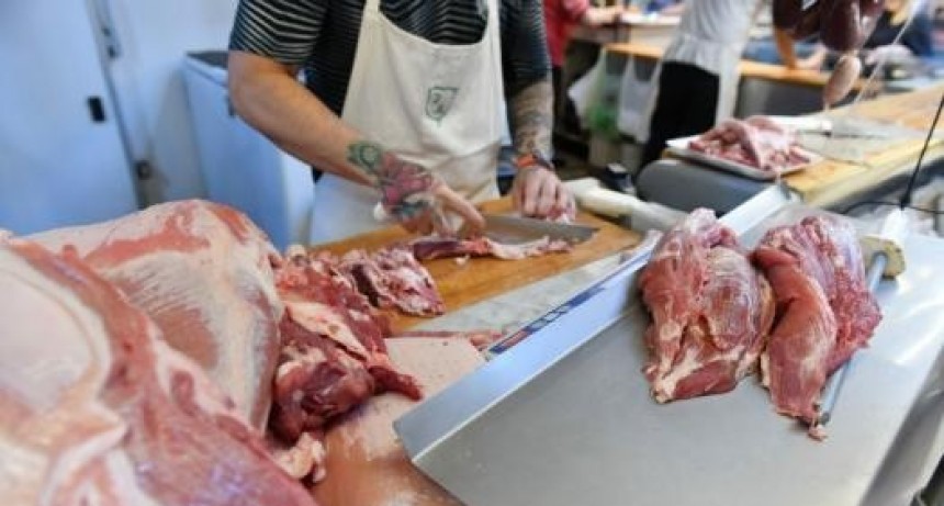Pese a que el precio de la hacienda bajó 15%, los matarifes no creen que repercuta en el precio de los cortes en carnicerías
