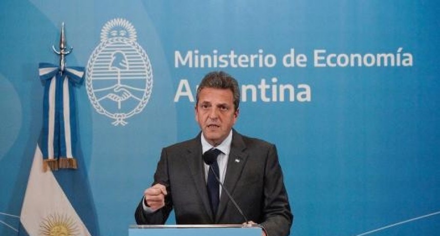 El Gobierno modificó el Presupuesto de este año y subió fuerte el gasto para afrontar jubilaciones, salarios, asistencia social y deuda 