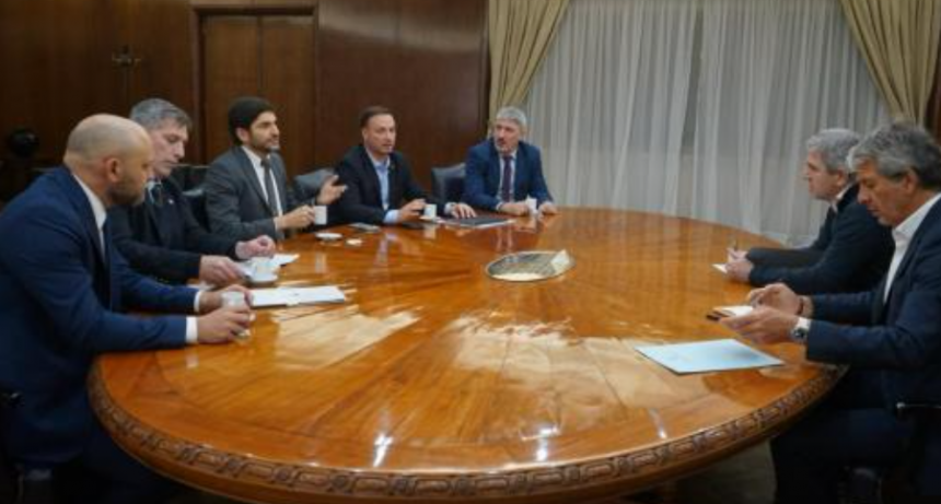 Pullaro: “Trabajamos temas trascendentales vinculados al desarrollo y la deuda que Nación tiene con Santa Fe