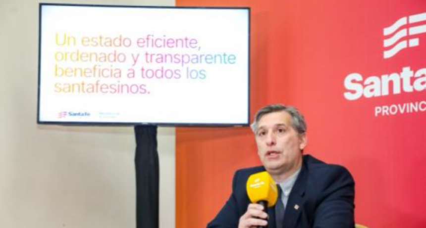 “El uso eficiente de recursos nos permitió un superávit de $ 160.000 millones”, dijo el ministro de Economía, Pablo Olivares