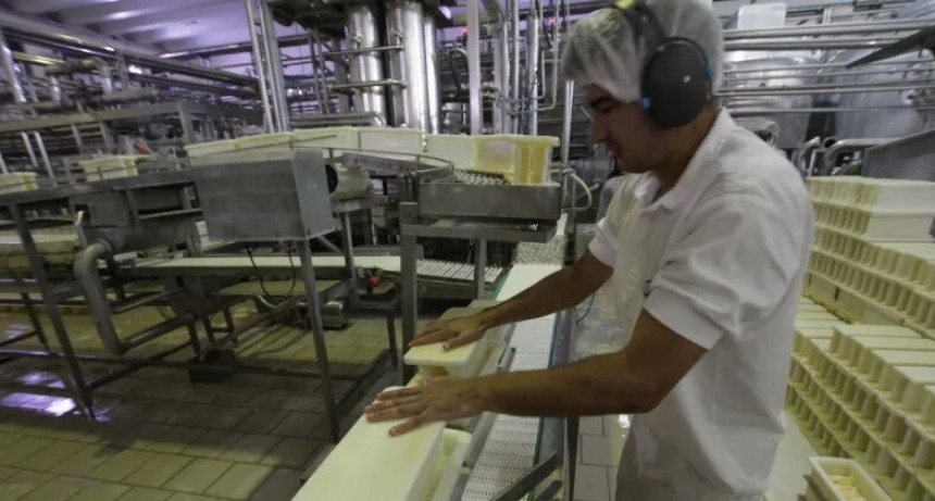 Las exportaciones lácteas cayeron un 18% en 2023 