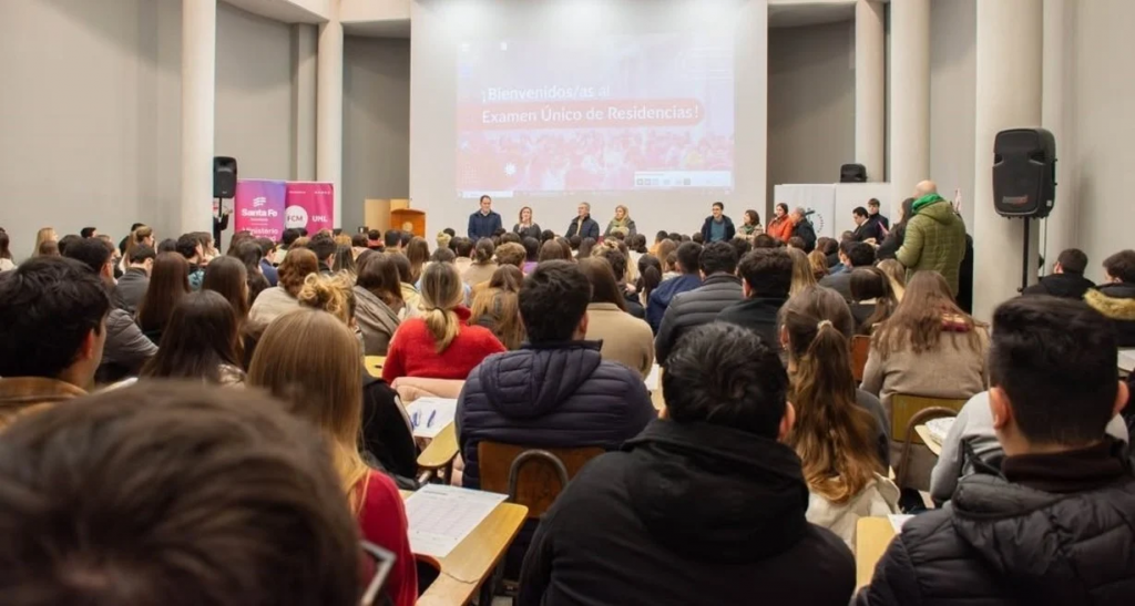 Denuncia en el examen de residencias médicas: los egresados de la UNL fueron exceptuados del fraude