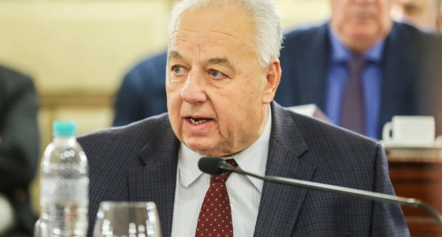 Le robaron el celular a Rafael Gutiérrez en pleno bulevar Gálvez