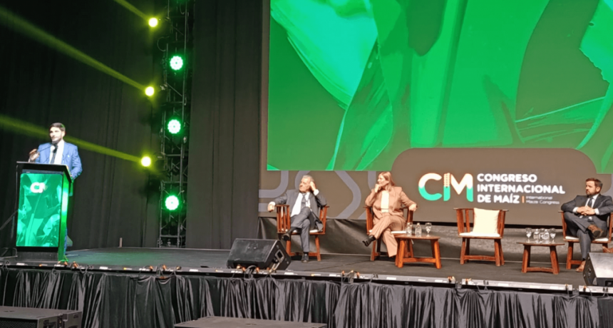 Pullaro: “Tiene que venir una etapa diferente, que cuide las cuentas públicas, pero mire al interior productivo”