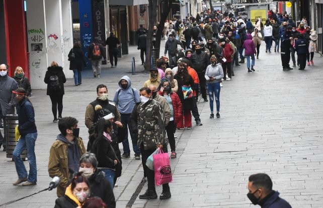 El IFE no se toca: la Justicia ordenó a un banco devolver descuentos sobre el beneficio