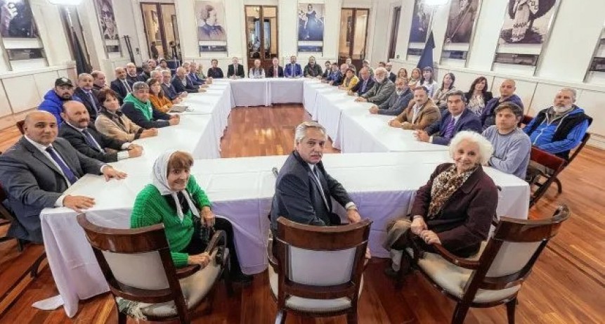 Alberto Fernández se reunió con gobernadores y pidió 