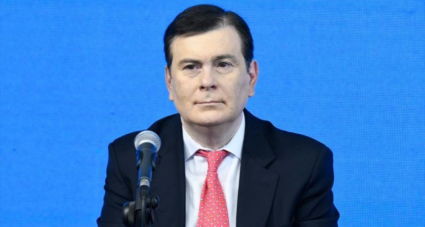 Junto al Presidente, el gobernador pidió “fortalecer la paz social” y defender la democracia