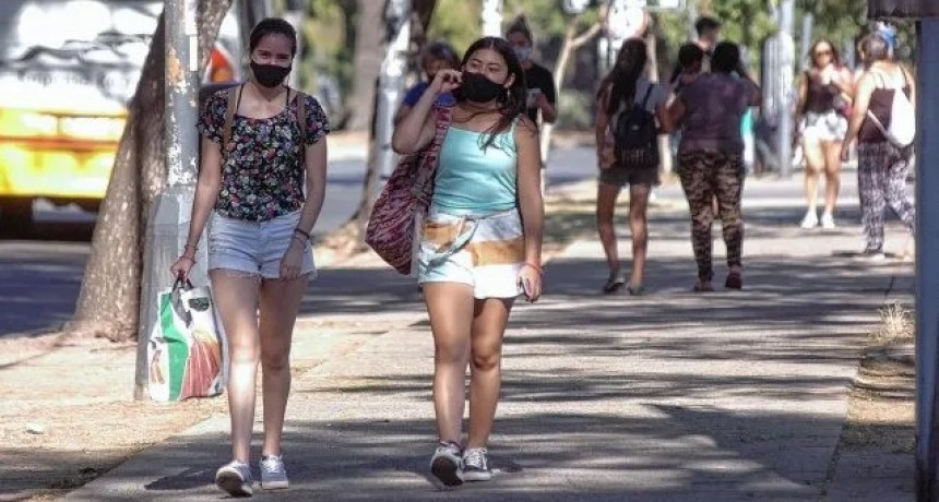 El uso del barbijo deja de ser obligatorio en Argentina