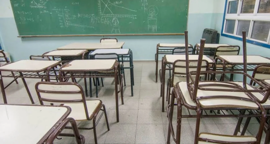 Ahorramos tanto en Educación, que nos hemos hecho millonarios en ignorancia 