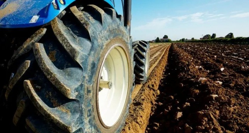 El conflicto de neum&aacute;ticos enciende las alarmas en el campo