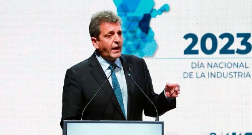 Massa anunció que liberaron las importaciones SIRA para pymes industriales